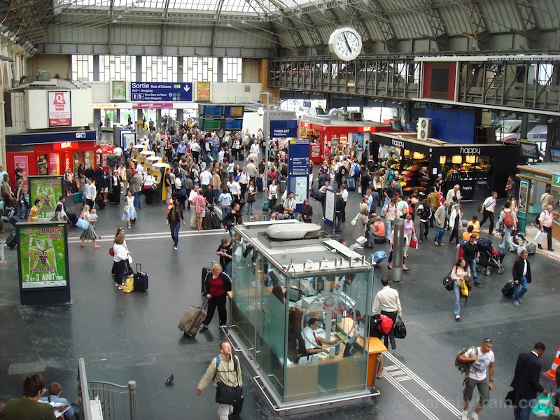 Yellow Platform Gare de l\'Est