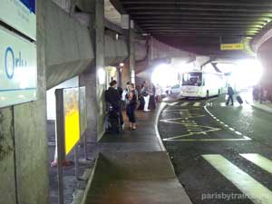 Les Cars Air France at Door 34 Terminal 1