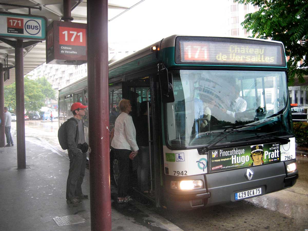 bus_171_pont-de-sevres_optimized.jpg