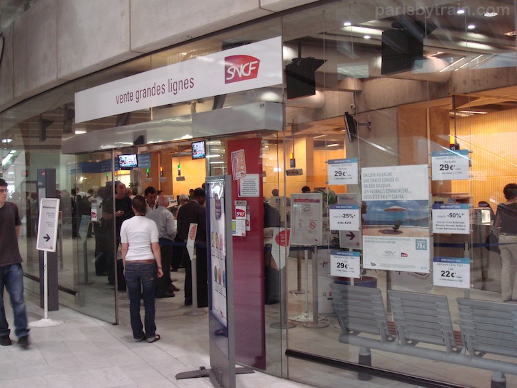 Terminal 2 TGV Ticket Office