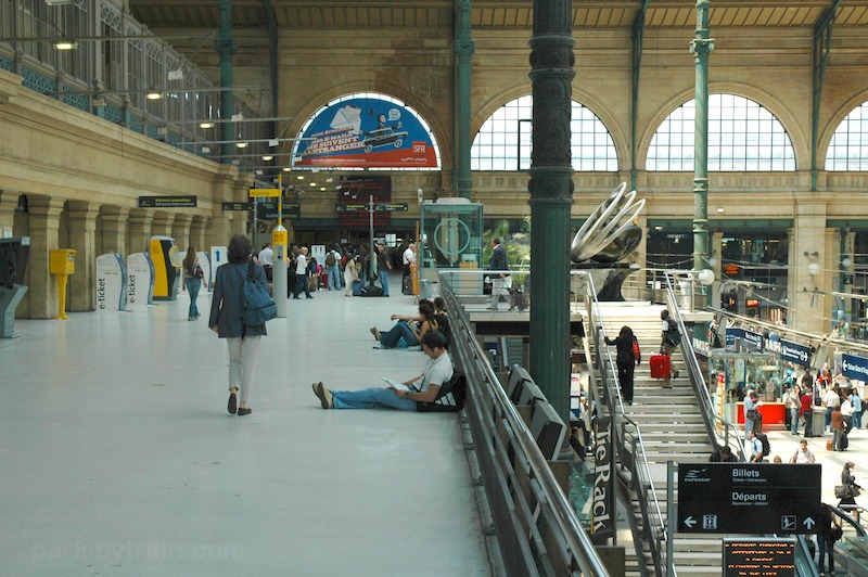 Eurostar check-in at Gare du Nord