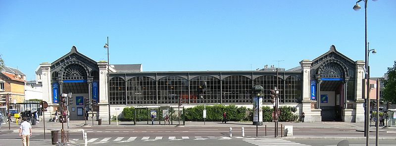 Front of Versailles Rive Gauche Station