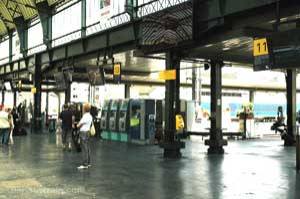Gare de Lyon Train Station Yellow Platform