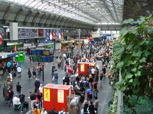 Blue Platform trains at Gare de l'Est