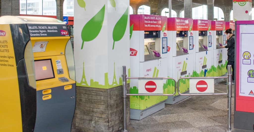 Train Ticket Machines TGV and RER