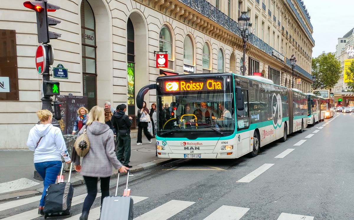 Roissybus bus stop at Paris Opera